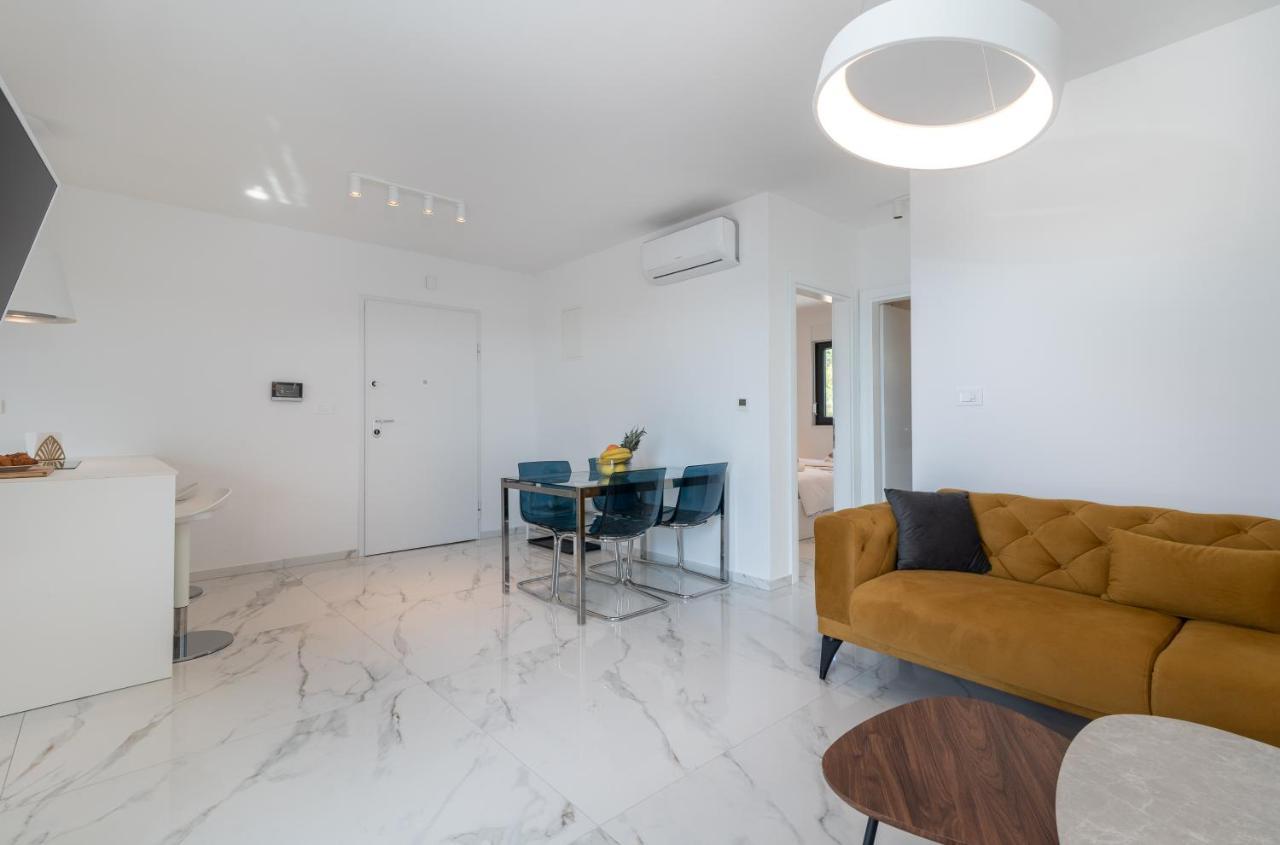 טרוגיר Lavender Tree - Luxury Apartments מראה חיצוני תמונה