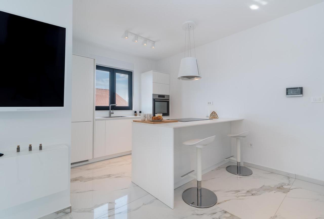 טרוגיר Lavender Tree - Luxury Apartments מראה חיצוני תמונה
